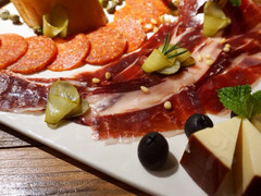 西班牙頂級美食——伊比利亞火腿